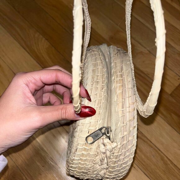 Bamboo Style Circular Handbag Purse *Brand NEW* - Picture 3 of 7